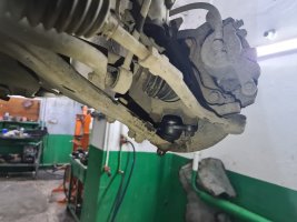 Відновлення кульової  опори  Hyundai Elantra 2009
