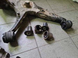 VW T 5 відновлення  задньої підвіски