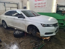 Chevrolet Impala 2011 року відновлення передньої підвіски