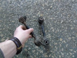 Вітаю шановні Пані та Панове. Сьогодні відновили всю підвіску ( як кажуть 